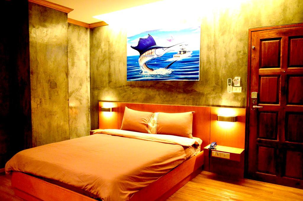 Chaphone Guesthouse Phuket Exteriör bild